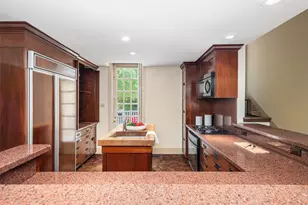 3601 Brown St, Dallas, TX 75219 - Photo 16