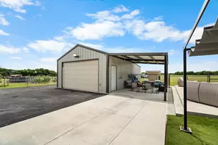 12555 Flow Rd, Krum, TX 76249 - Photo 36