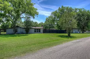 552 Oak Leaf Trail, East Tawakoni, TX 75472 - Photo 8