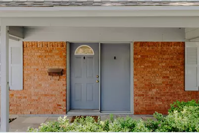 2712 Larkin Avenue, Fort Worth, TX 76133 - Photo 2