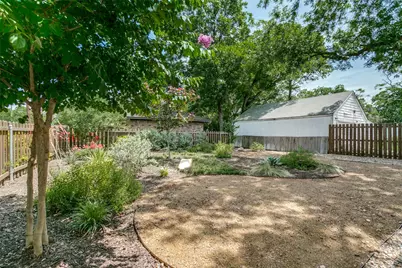 202 North Street, Grand Prairie, TX 75050 - Photo 24