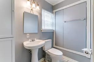 202 North St, Grand Prairie, TX 75050 - Photo 16