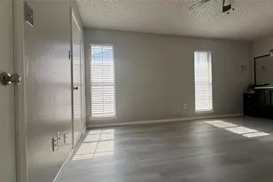 12484 Abrams Rd, Dallas, TX 75243 - Photo 10