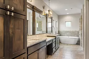 1209 Catalina Bay Blvd, Granbury, TX 76048 - Photo 14