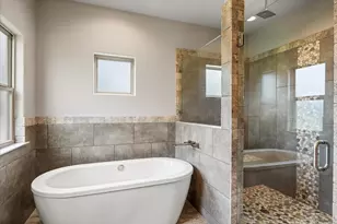 1209 Catalina Bay Blvd, Granbury, TX 76048 - Photo 16