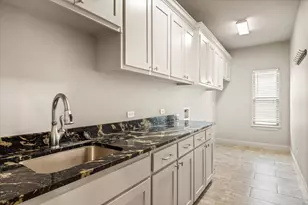 1209 Catalina Bay Blvd, Granbury, TX 76048 - Photo 32