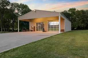 5168 Farm Road 196 N, Paris, TX 75462 - Photo 4