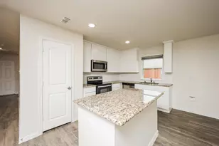 2908 Emma Ln, Mabank, TX 75147 - Photo 10