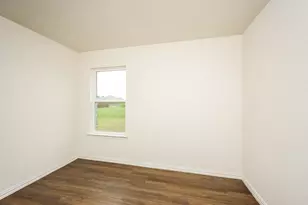 819 S Sutton St, Mabank, TX 75147 - Photo 12