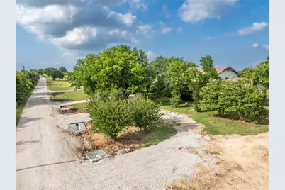 411 Cr-1475 Road, Alvord, TX 76225 - Photo 24