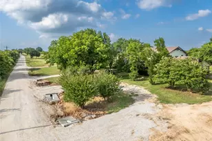 411 Cr-1475 Rd, Alvord, TX 76225 - Photo 24