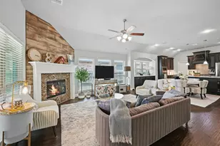 1008 Snowbird Dr, Little Elm, TX 75068 - Photo 2