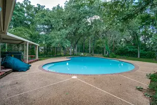 4465 Northern Dancer Dr, Burleson, TX 76028 - Photo 2