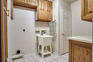 4465 Northern Dancer Dr, Burleson, TX 76028 - Photo 12