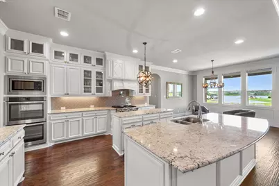 6412 Preferred Drive, Fort Worth, TX 76179 - Photo 10