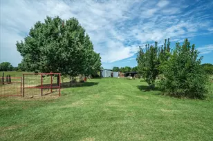 2228 VZ County Rd 1110, Grand Saline, TX 75140 - Photo 12