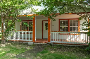 105 E North St, Itasca, TX 76055 - Photo 1