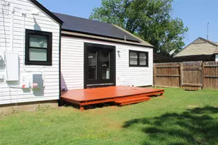 2204 Dartmore St, Brownwood, TX 76801 - Photo 18