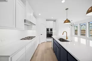 917 Almond Blossom Cir, Crowley, TX 76036 - Photo 16