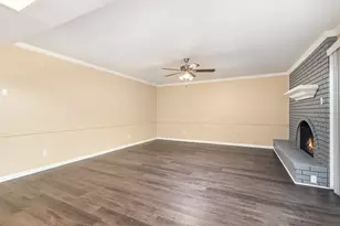 3042 Ravine Trail, Carrollton, TX 75007 - Photo 6