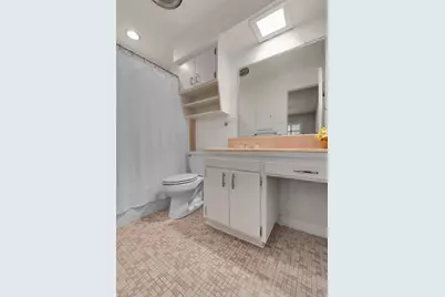 2832 Wooded Acres Drive, Waco, TX 76710 - Photo 18