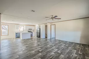 101 Kelly Ct, Azle, TX 76020 - Photo 12