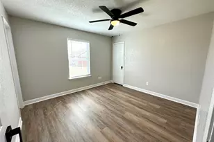 901 Kingdom Cir, Waxahachie, TX 75165 - Photo 14