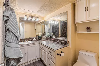 5590 Spring Valley Road #C205, Dallas, TX 75254 - Photo 14