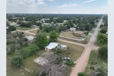 927 London Street, Vernon, TX 76384 - Photo 2