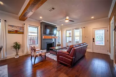 3318 S Jennings Avenue, Fort Worth, TX 76110 - Photo 14