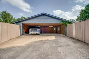 1023 N Leslie Ave, Sherman, TX 75092 - Photo 16