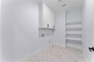 1085 Country Ln, Oak Ridge, TX 75142 - Photo 20