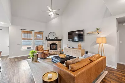 1905 13th Street, Argyle, TX 76226 - Photo 6