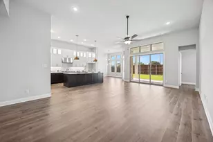 2221 Village Trl, Lakewood Village, TX 75068 - Photo 6