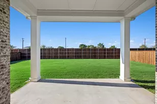 2221 Village Trl, Lakewood Village, TX 75068 - Photo 2