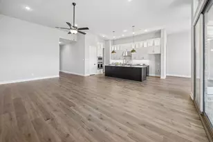 2221 Village Trl, Lakewood Village, TX 75068 - Photo 18