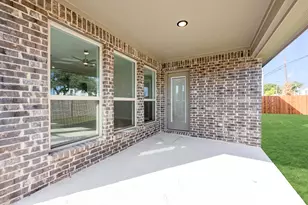 111 Whistling Duck Dr, Balch Springs, TX 75181 - Photo 32