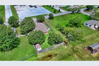 201 Park Road, Nocona, TX 76255 - Photo 22