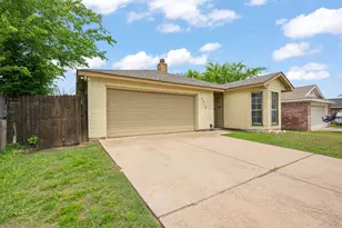 9936 Long Rifle Dr, Fort Worth, TX 76108 - Photo 2