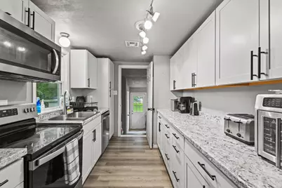 84 Kristin Drive, Pottsboro, TX 75076 - Photo 8