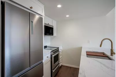 5720 Marquita Avenue #5, Dallas, TX 75206 - Photo 8