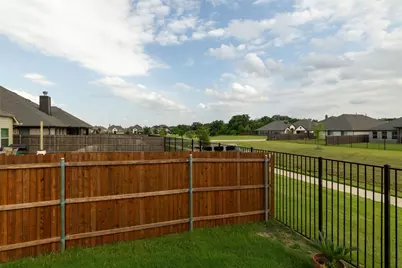 513 Livia Street, Burleson, TX 76028 - Photo 28