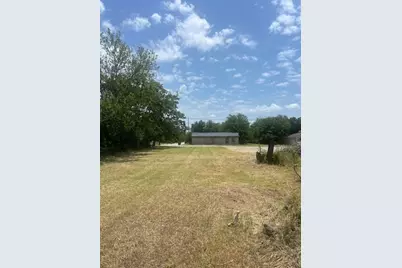 1402 SE 6th Avenue, Mineral Wells, TX 76067 - Photo 6