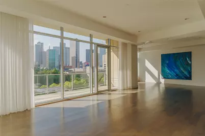 2025 Woodall Rodgers Freeway #51, Dallas, TX 75201 - Photo 24