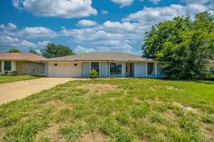 4612 Applewood Rd, Fort Worth, TX 76133 - Photo 4