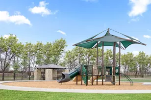 112 Northampton Dr, Justin, TX 76247 - Photo 6