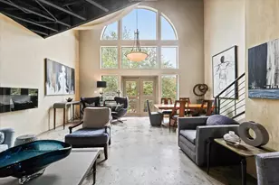 829 W Daggett Ave, Fort Worth, TX 76104 - Photo 16