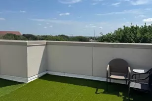 100 Alread Ct, Fort Worth, TX 76102 - Photo 36