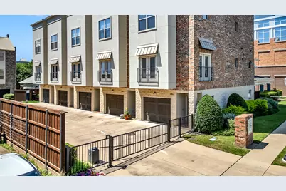 100 Alread Court, Fort Worth, TX 76102 - Photo 4