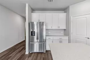 250 Sugarlands Dr, Greenville, TX 75402 - Photo 8